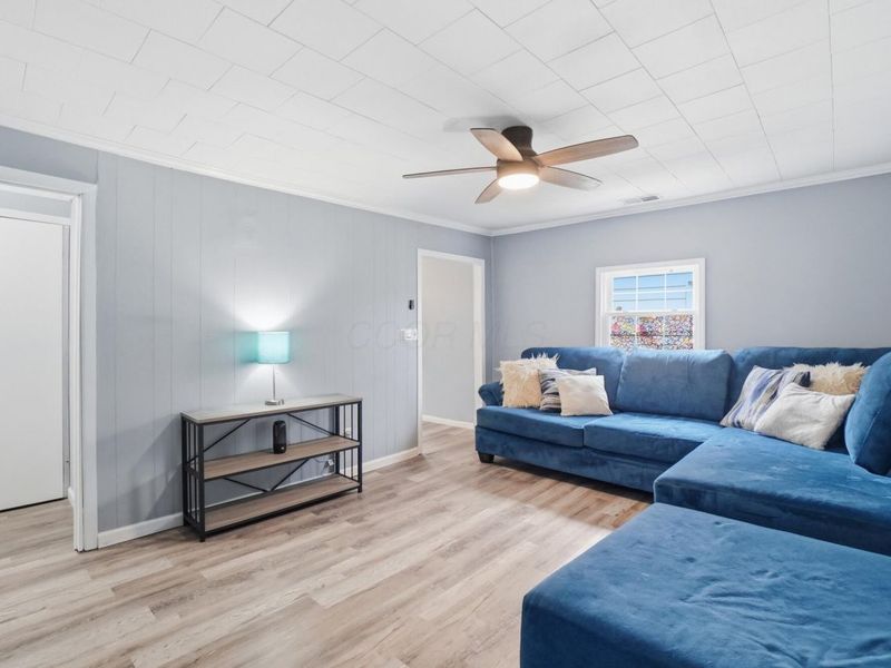 2752 Azelda Street, Columbus, OH 43211 Photo 5