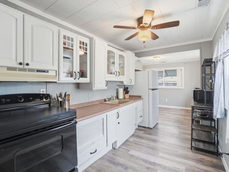 2752 Azelda Street, Columbus, OH 43211 Photo 8