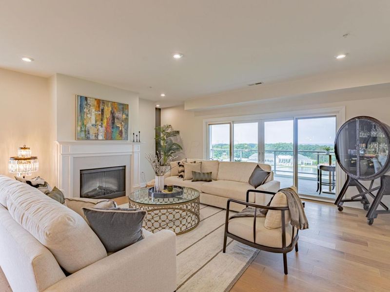 5211 Highpointe Lakes Drive , Unit 301, Westerville, OH 43081 Photo 15