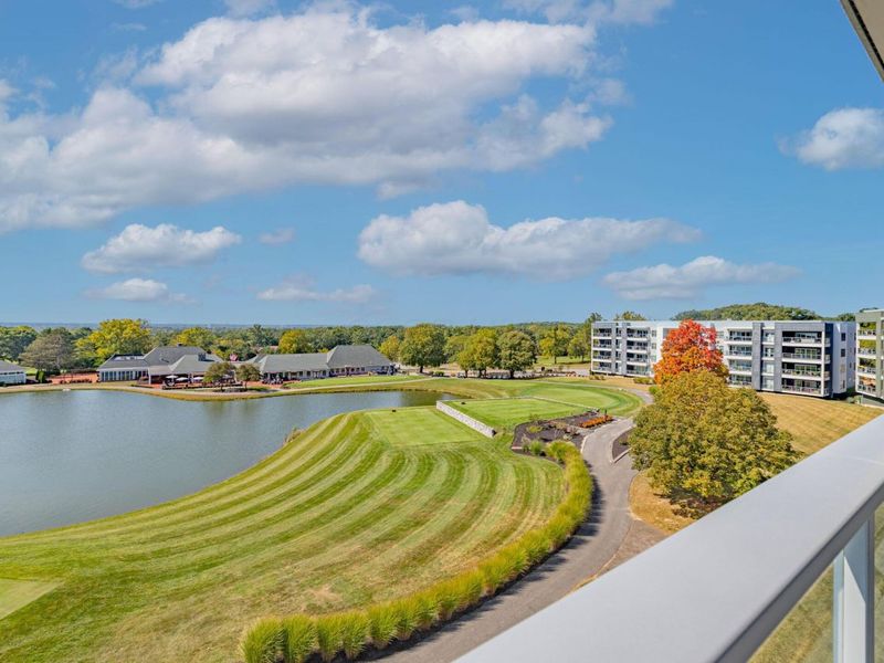 5211 Highpointe Lakes Drive , Unit 301, Westerville, OH 43081 Photo 24