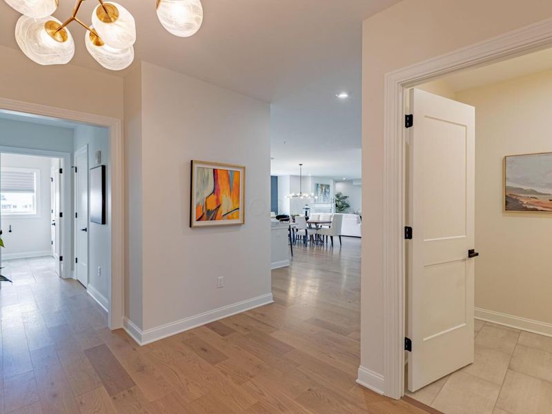 5211 Highpointe Lakes Drive , Unit 301, Westerville, OH 43081 Photo 3