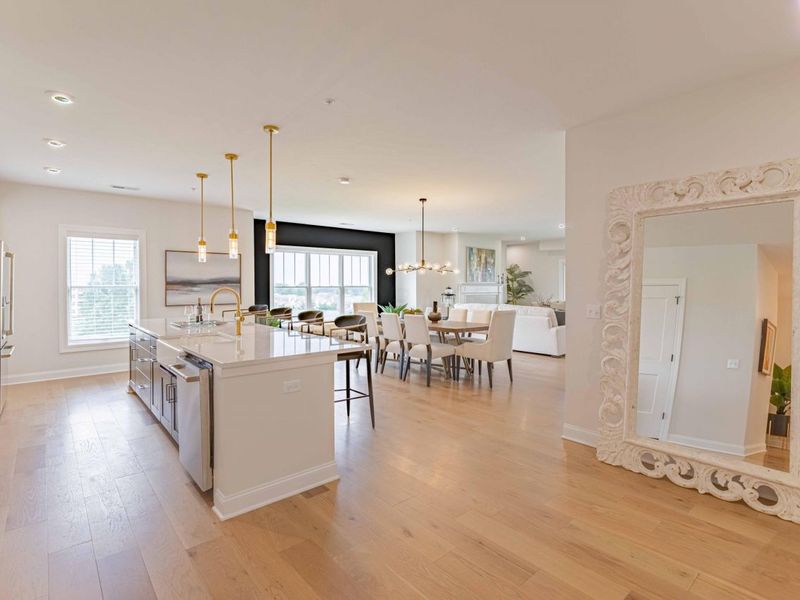 5211 Highpointe Lakes Drive , Unit 301, Westerville, OH 43081 Photo 9