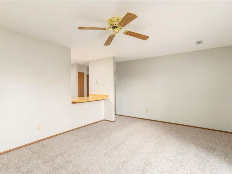 4141 Karl Road , Unit 310, Columbus, OH 43224 Photo 12