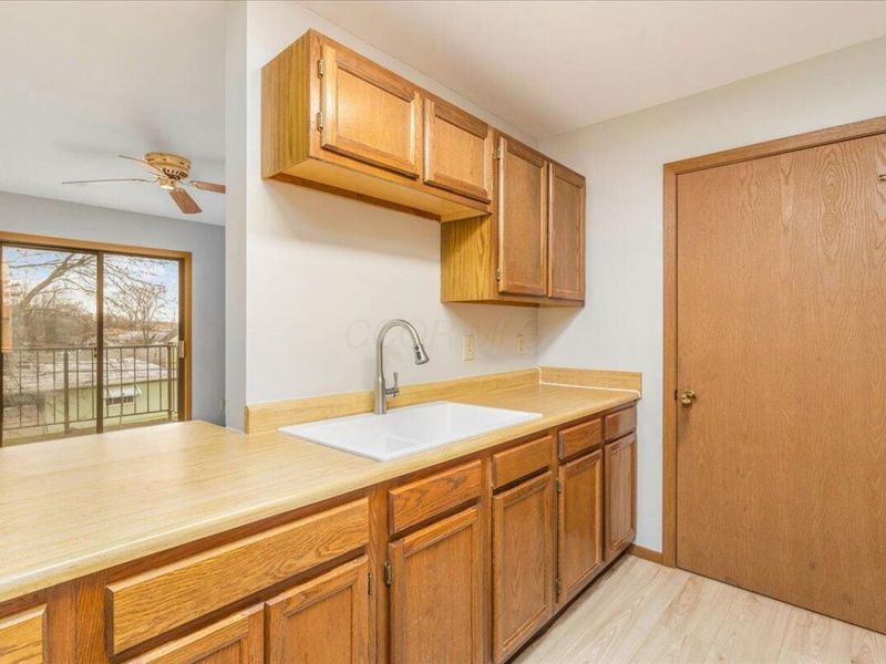 4141 Karl Road , Unit 310, Columbus, OH 43224 Photo 5