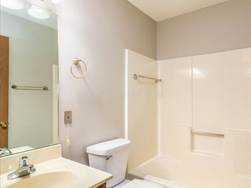 4141 Karl Road , Unit 310, Columbus, OH 43224 Photo 9