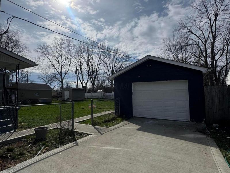 2173 Sale Road, Columbus, OH 43224 Photo 15