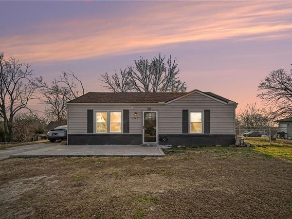 2707 N 64th Street, Kansas City, KS 66104