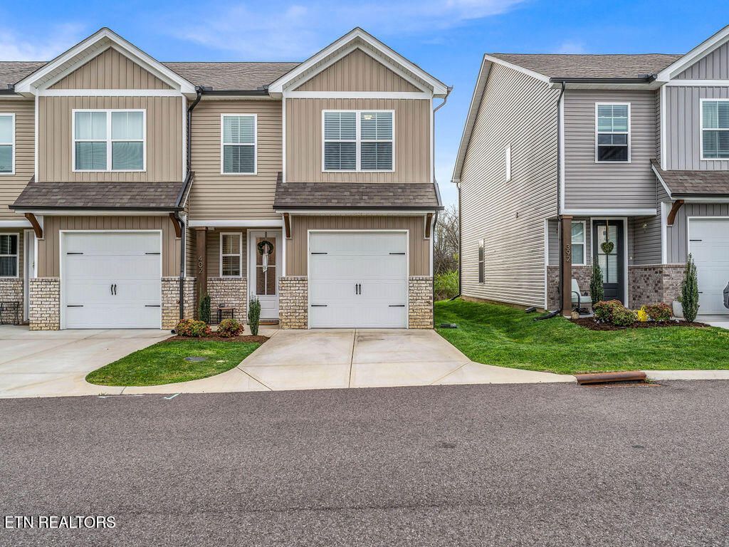 402 Judson Way, Lenoir City, TN 37771 Main Photo