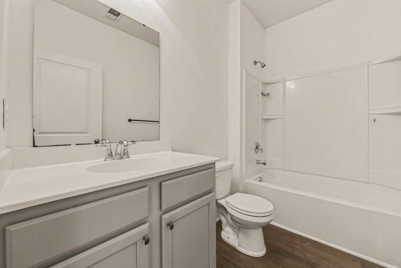 621 Wayton Circle Photo 24