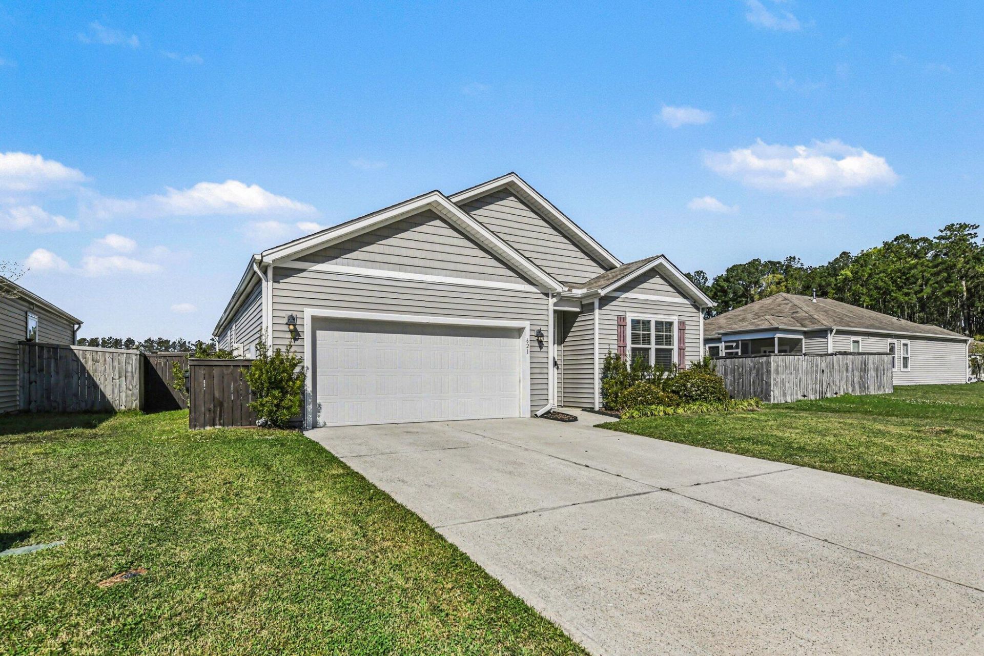 621 Wayton Circle Photo 4