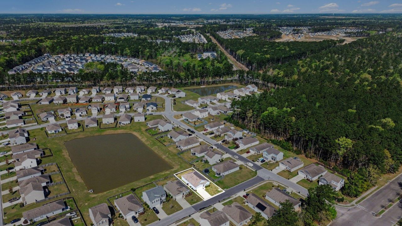 621 Wayton Circle Photo 42