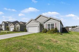 621 Wayton Circle photo 4