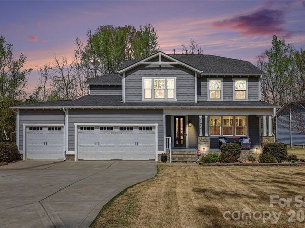 174 Country Lake Drive, Mooresville, NC 28115