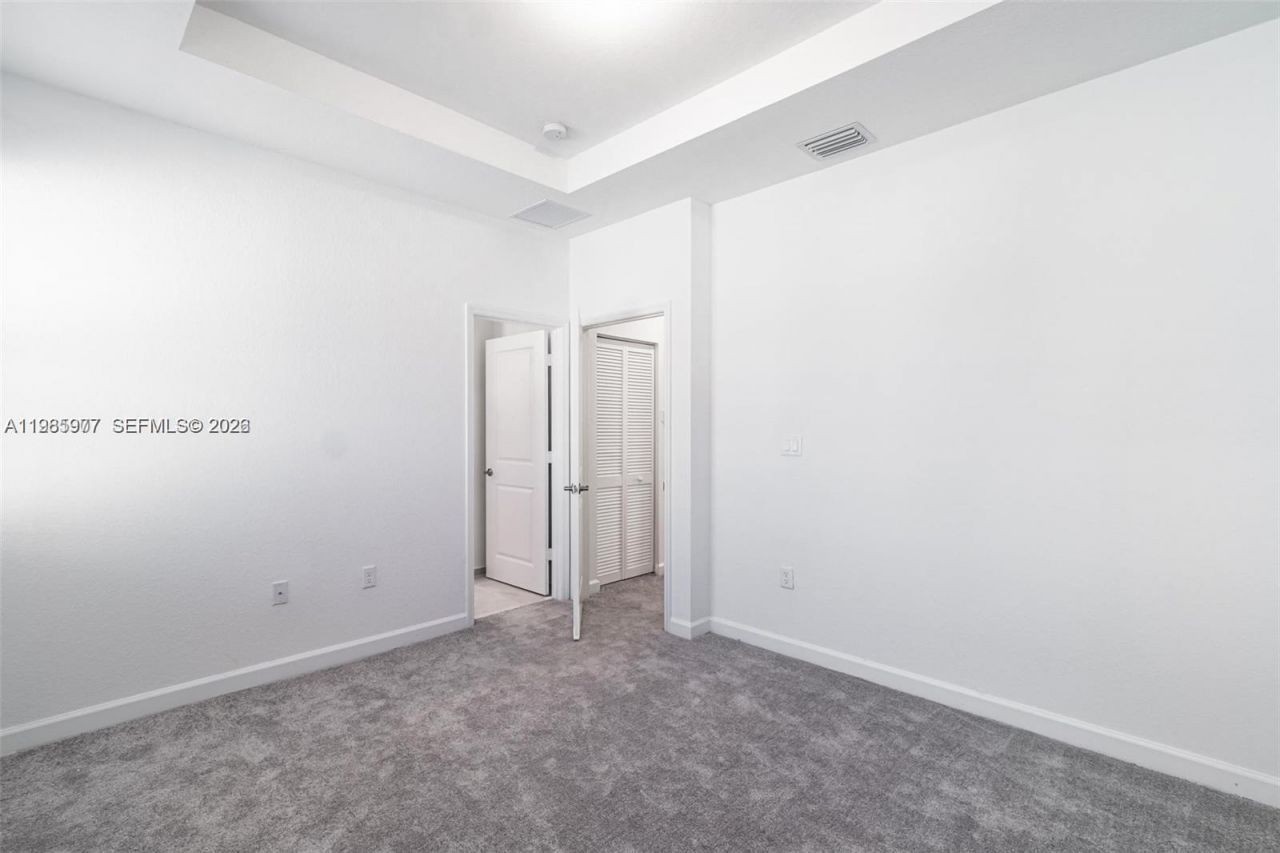 2685 SE 12th St , Unit 2685, Homestead, FL 33035 Photo