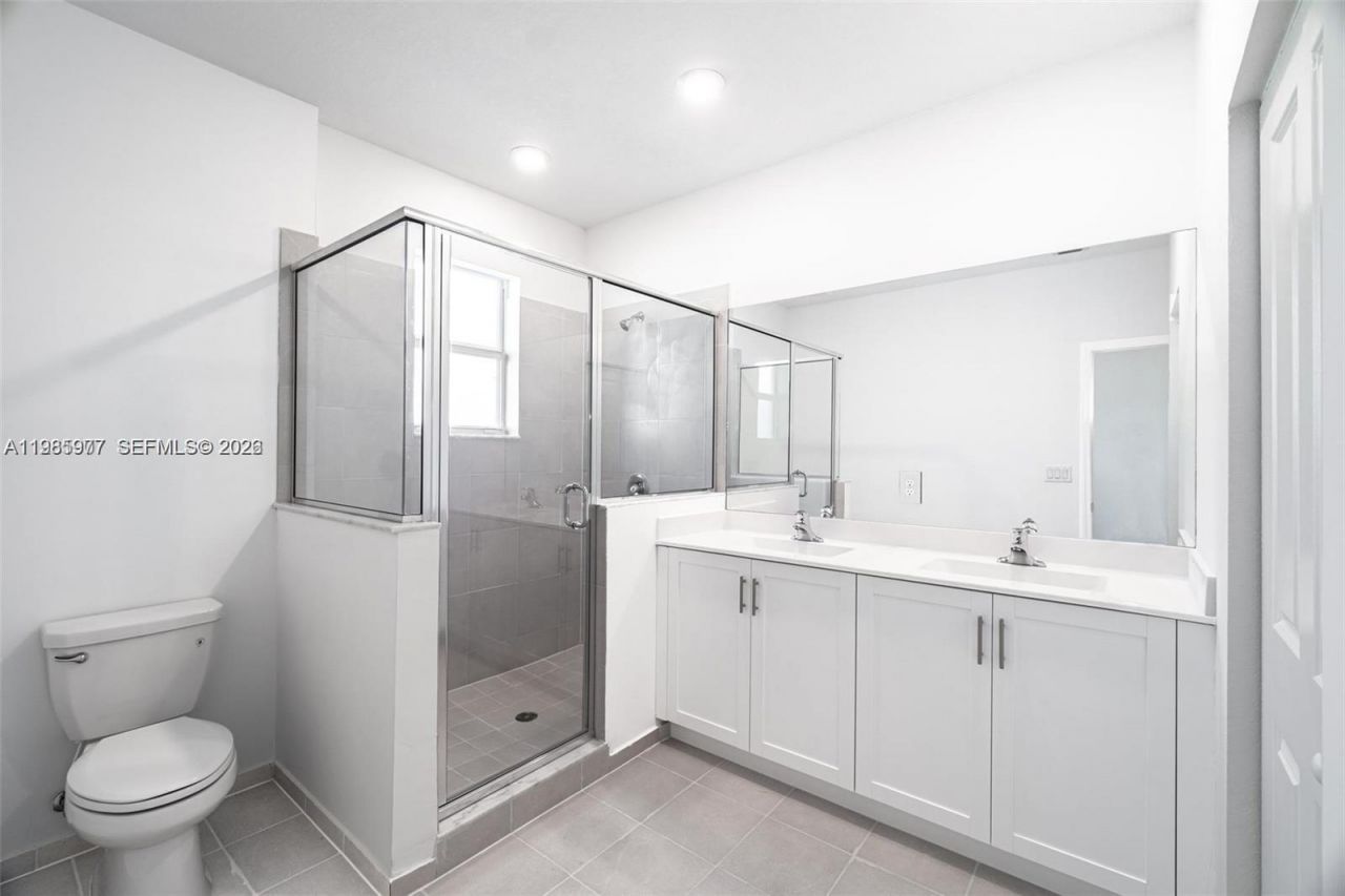 2685 SE 12th St , Unit 2685, Homestead, FL 33035 Photo