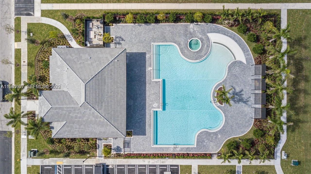 2685 SE 12th St , Unit 2685, Homestead, FL 33035 Photo