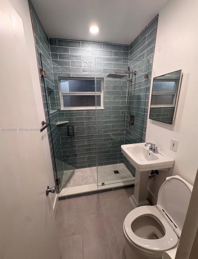 820 SW 26th St, Fort Lauderdale, FL 33315 Photo