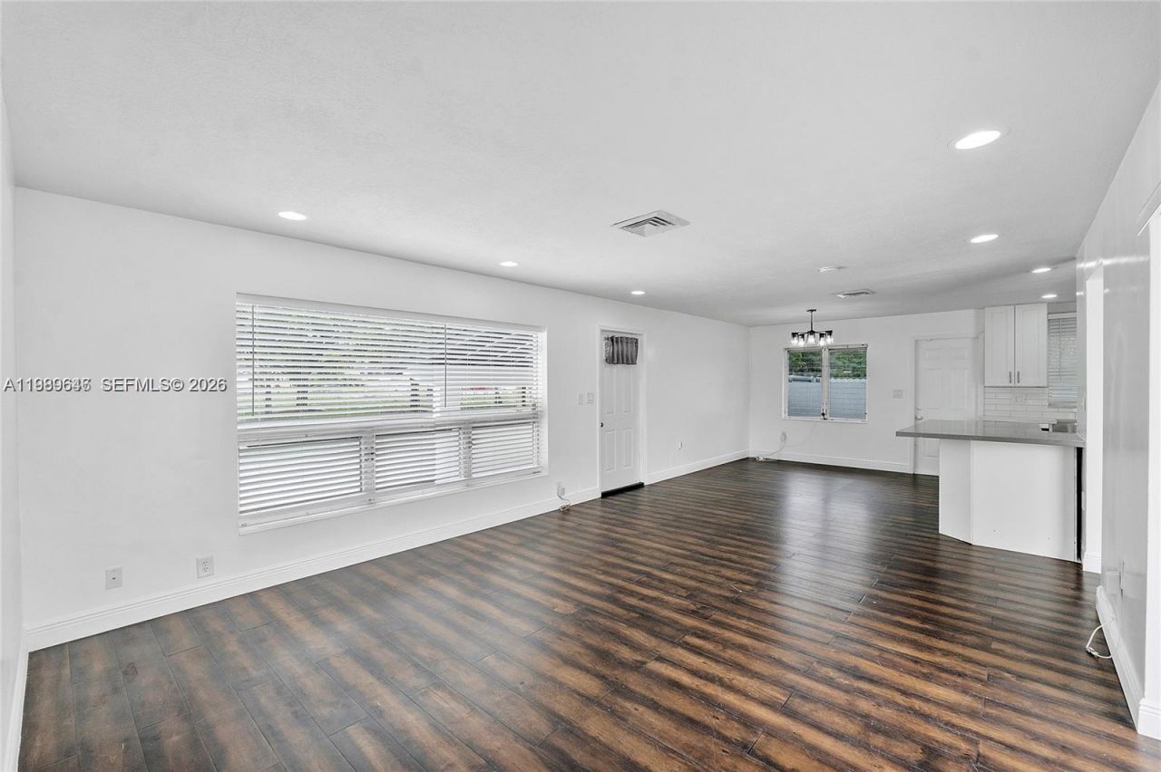 2261 Utopia Dr, Miramar, FL 33023 Photo