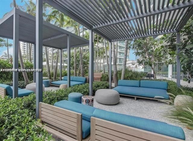 480 NE 31st St, Unit 902, Miami, FL 33137 Photo