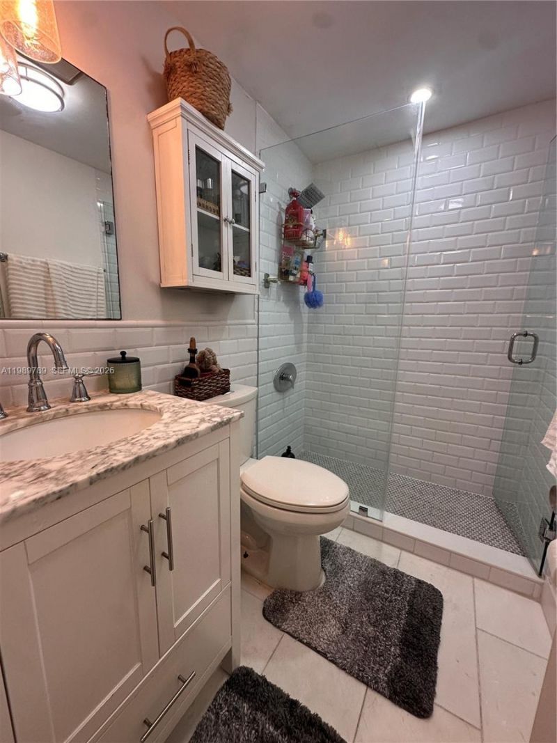 1027 Pennsylvania Ave, Unit 203, Miami Beach, FL 33139 Photo