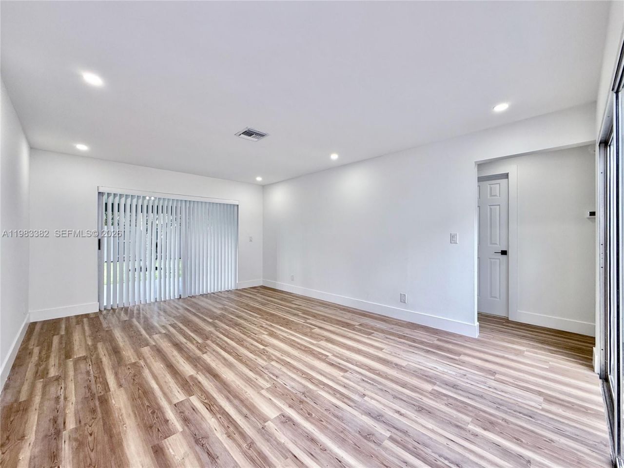 5028 NW 6th St , Delray Beach, FL 33445 Photo