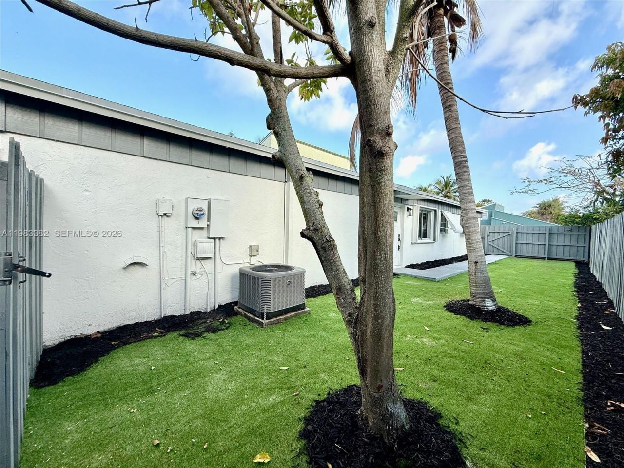 5028 NW 6th St , Delray Beach, FL 33445 Photo