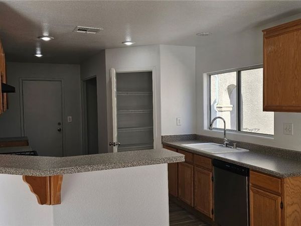 11606 Vesuvio Court, Las Vegas, NV 89183