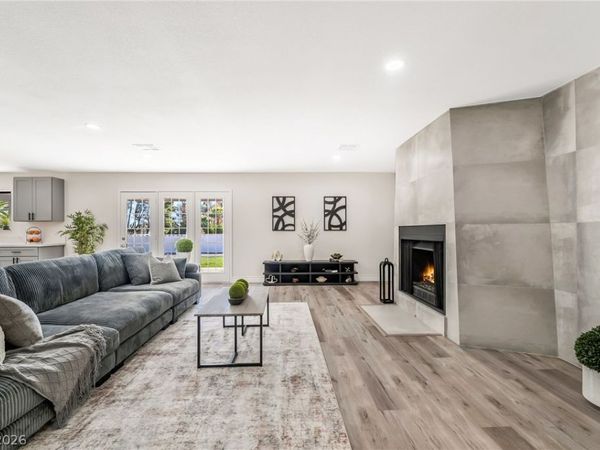 5574 S Mojave Road, Las Vegas, NV 89120