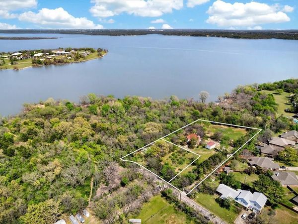 516 N Garza Road , Shady Shores, TX 76208