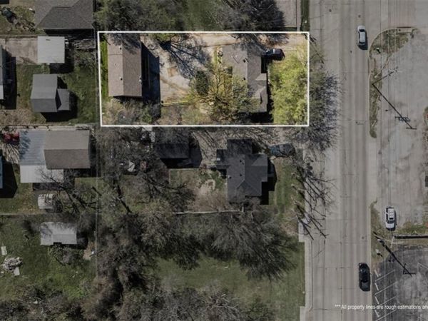 9021 White Settlement Road , White Settlement, TX 76108