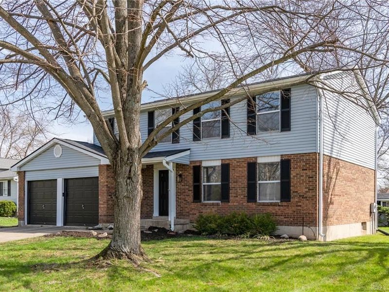 6392 Taywood Road, Englewood, OH 45322 Photo 2