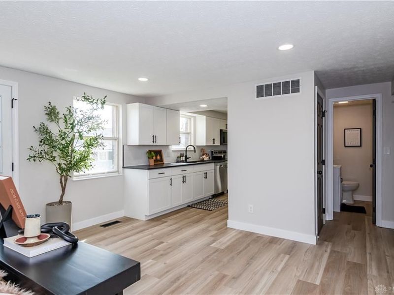 6392 Taywood Road, Englewood, OH 45322 Photo 20