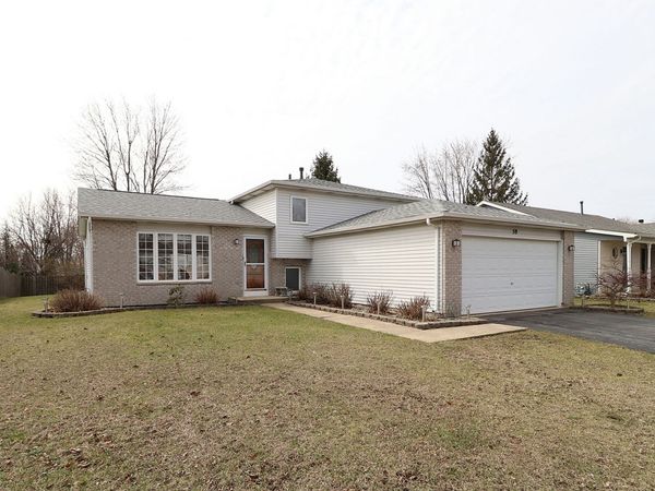 59 AUSTRIAN Drive , Romeoville, IL 60446