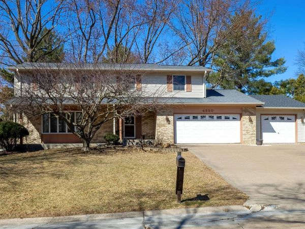 4320 Belle Avenue , Davenport, IA 52807