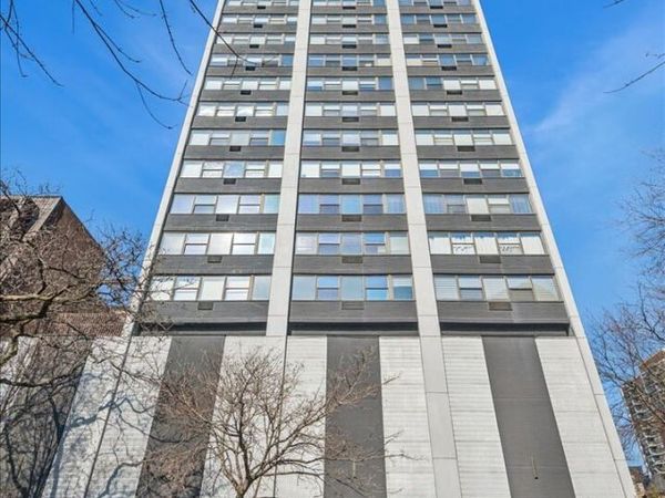 2700 N Hampden Court, Unit 18E, Chicago, IL 60614