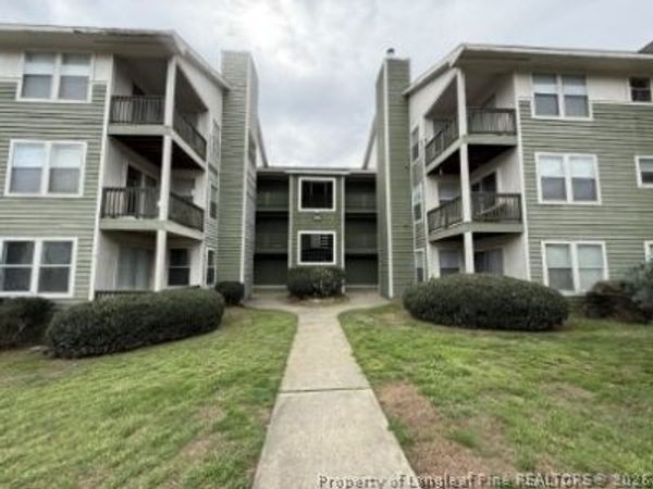 979 stewarts creek Drive , Unit 9, Fayetteville, NC 28315