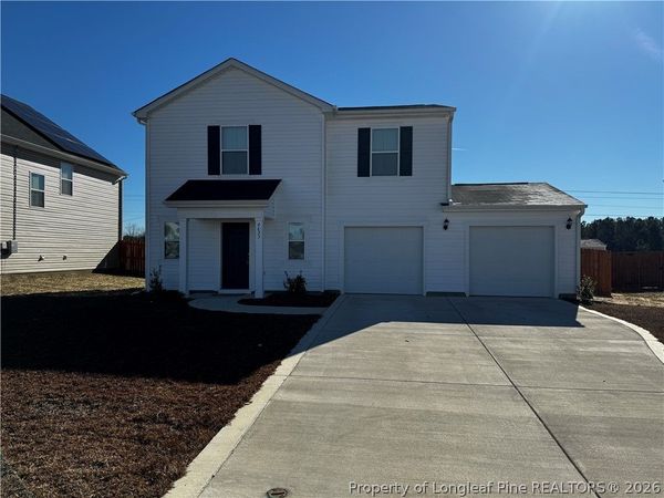 4623 Revelstroke Road , Hope Mills, NC 28348