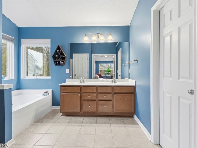 34453 Braemore Drive, North Ridgeville, OH 44039 Photo 27