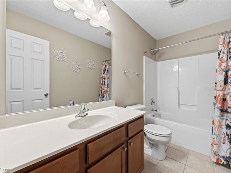 34453 Braemore Drive, North Ridgeville, OH 44039 Photo 31