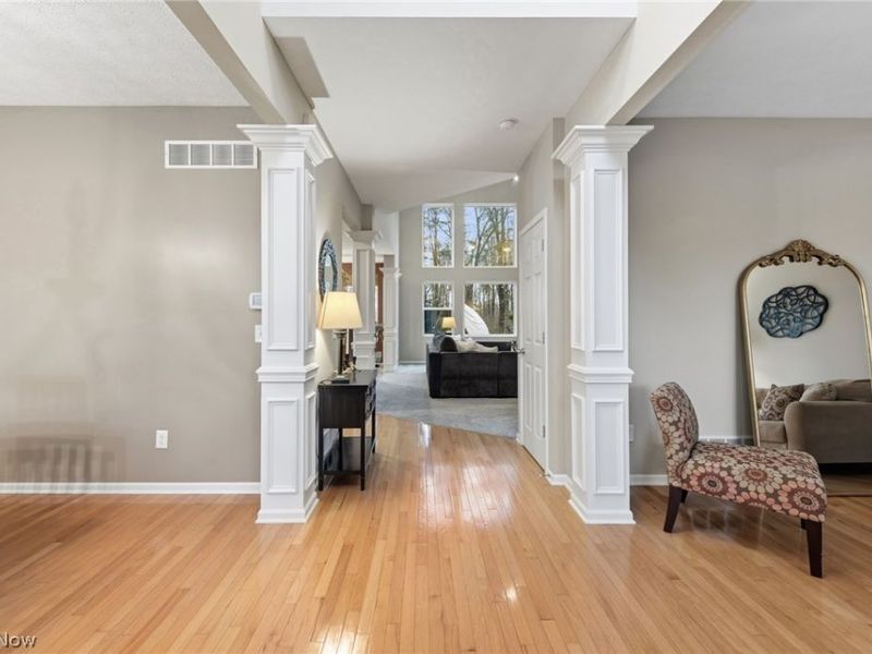 34453 Braemore Drive, North Ridgeville, OH 44039 Photo 4