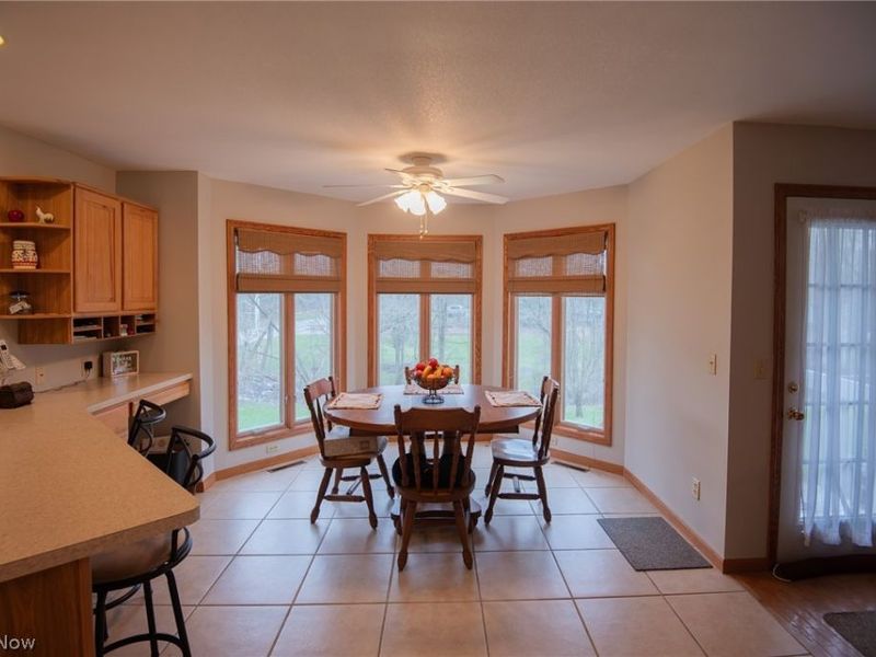 9332 Howland Springs Road SE, Warren, OH 44484 Photo 15