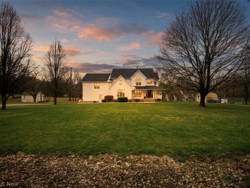 9332 Howland Springs Road SE, Warren, OH 44484 Photo 2