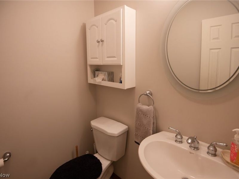 9332 Howland Springs Road SE, Warren, OH 44484 Photo 26