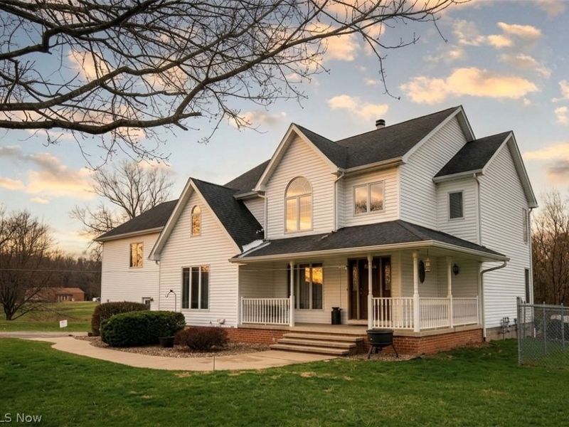 9332 Howland Springs Road SE, Warren, OH 44484 Photo 3