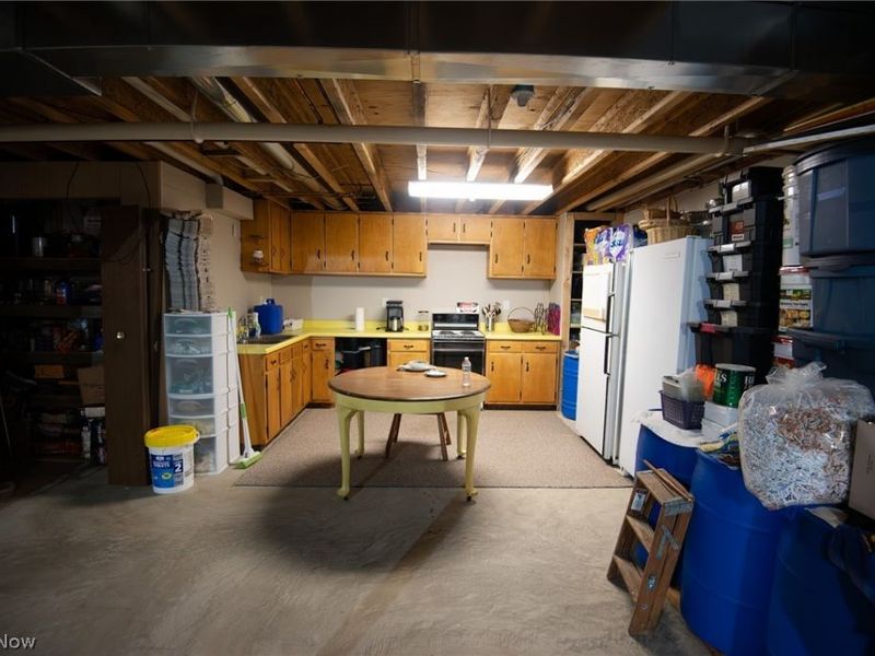 9332 Howland Springs Road SE, Warren, OH 44484 Photo 42