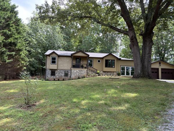 80 Walnut Landing CIR, Hardy, VA 24101