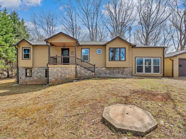 80 Walnut Landing CIR , Hardy, VA 24101