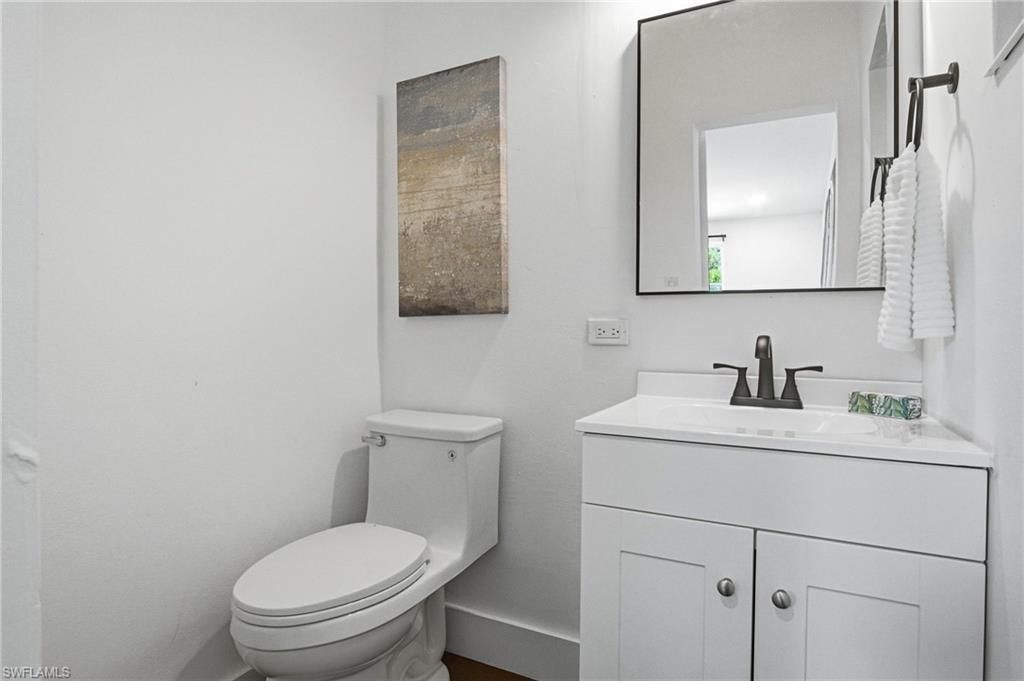 2300 Estey Ave, Naples, FL 34104 Photo