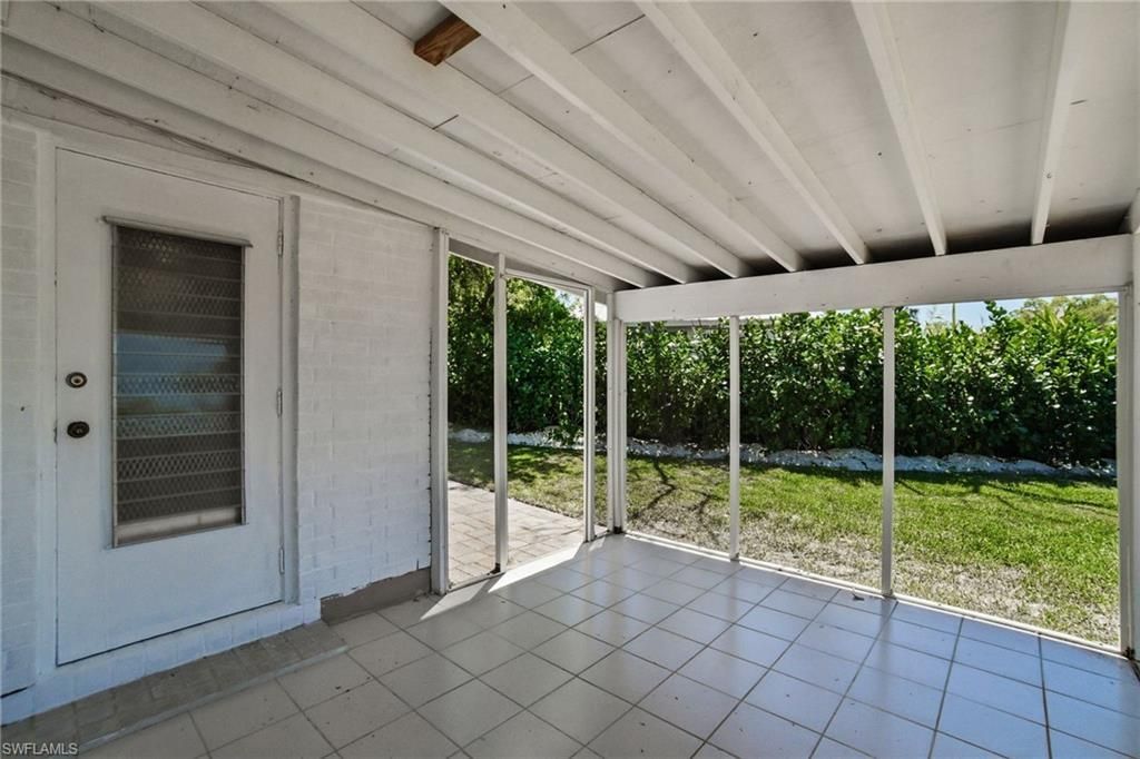 2300 Estey Ave, Naples, FL 34104 Photo