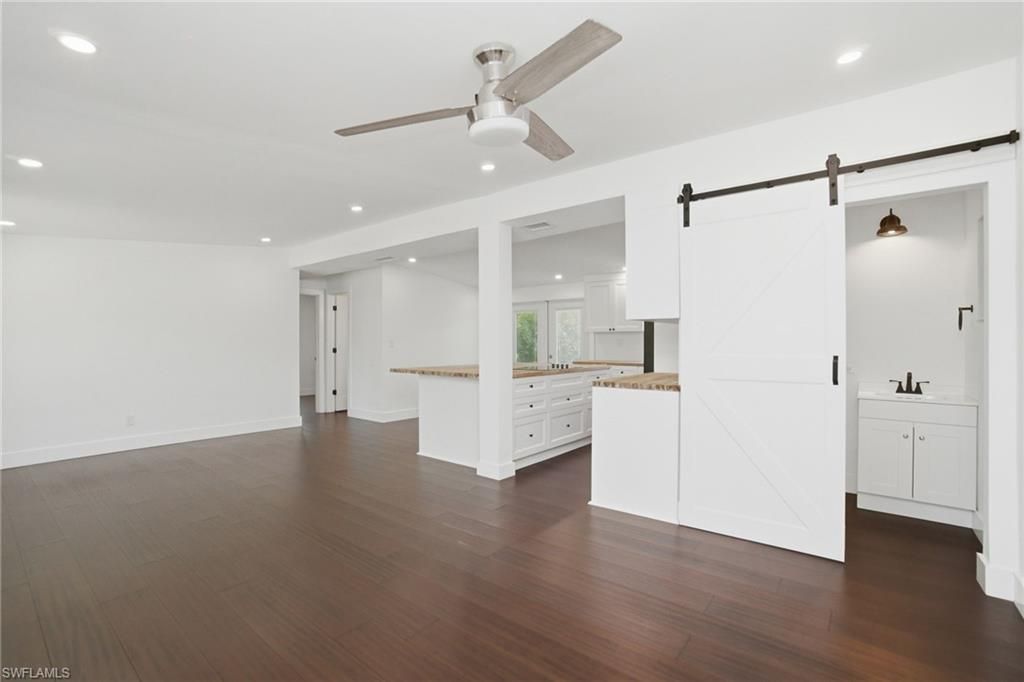 2300 Estey Ave , Naples, FL 34104 Photo